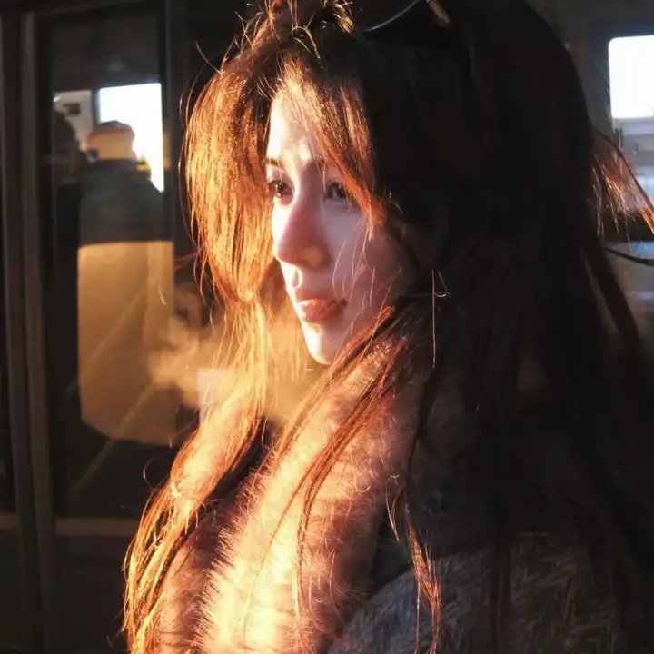 娜娜向前冲